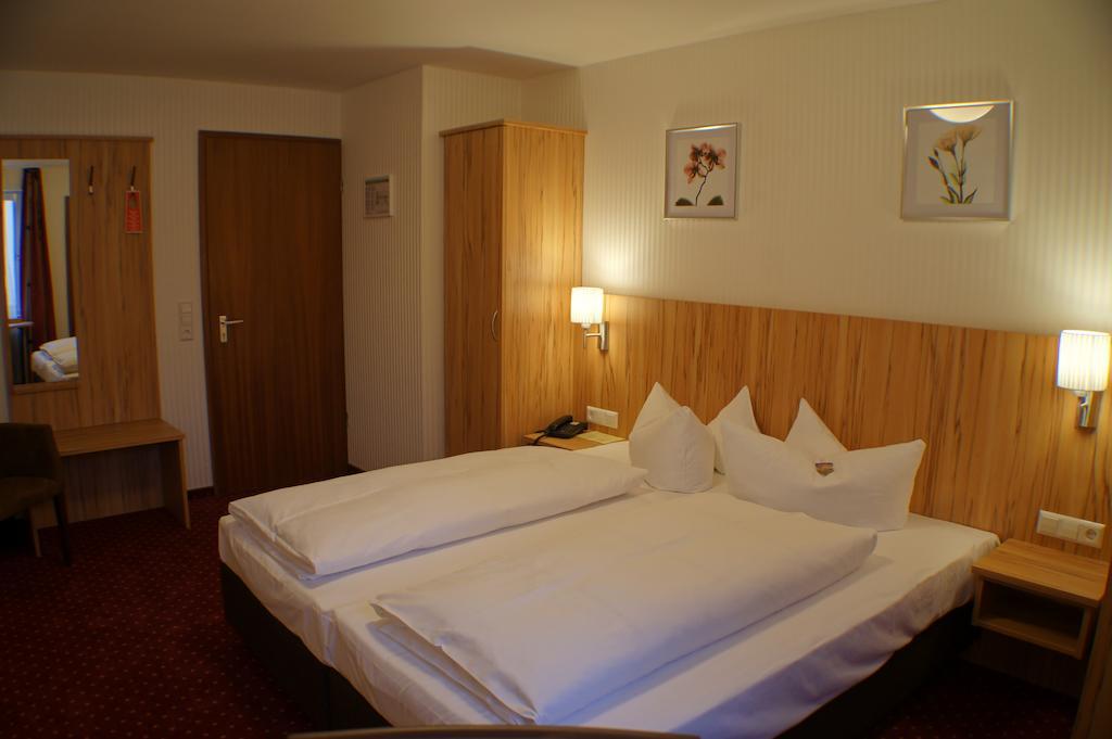 Hotel Am Bad Tübingen Eksteriør billede